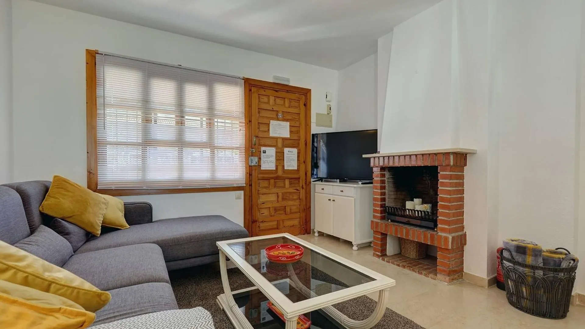 Feriehus 042 Classic 2 Bed Andalusian Townhouse 500M From Beach Mijas
